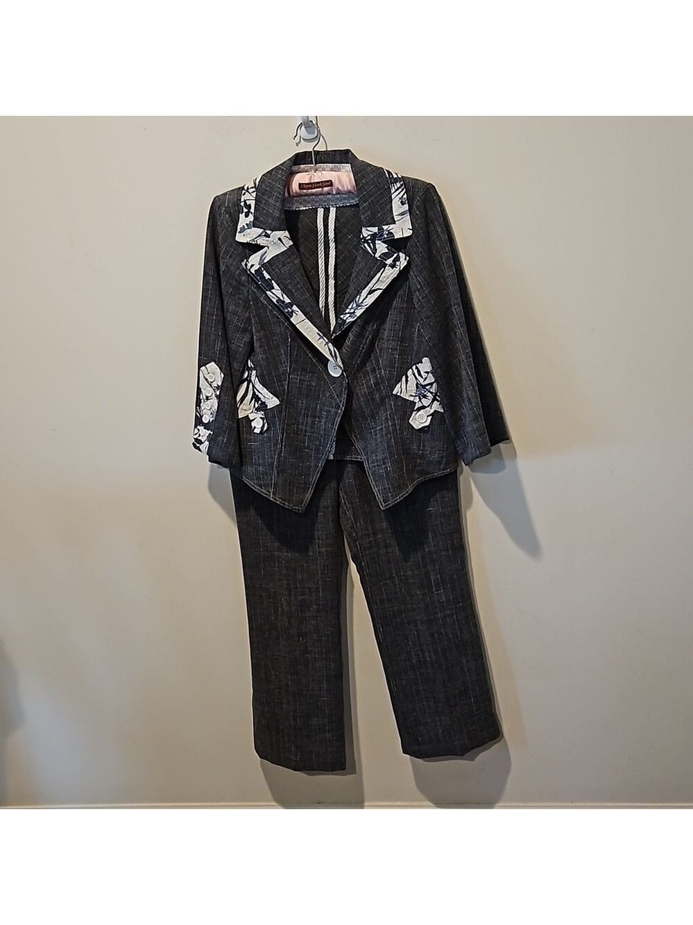 CANVASBACKS VINTAGE LINEN BLEND PANTSUIT BLUISH GREY WITH PRINT ACCENTS SIZE 6/8